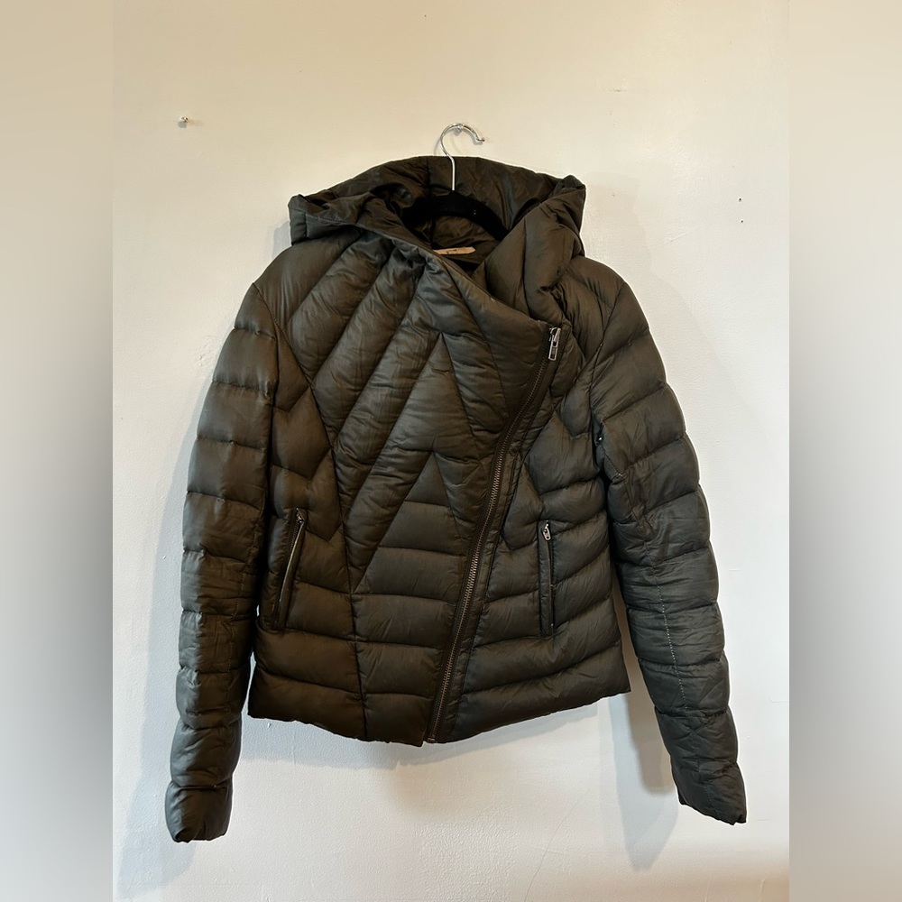 Helmut Lang asymmetrical dark green hooded puffer jacket MEDIUM